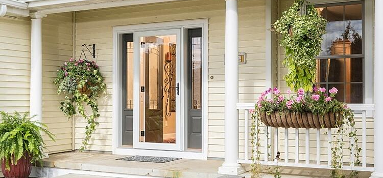 screen door installation in Alameda